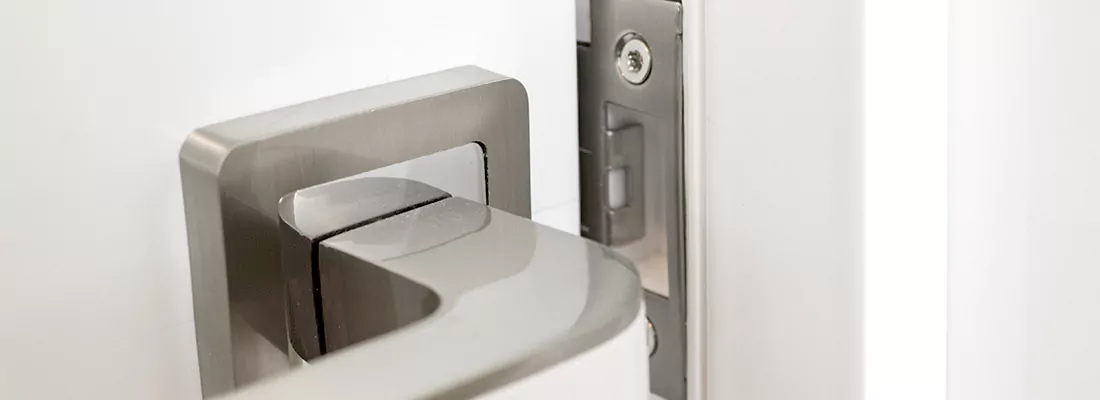 Seamless Integration of Magnetic Locks with Access Control Systems in Aurora, ON